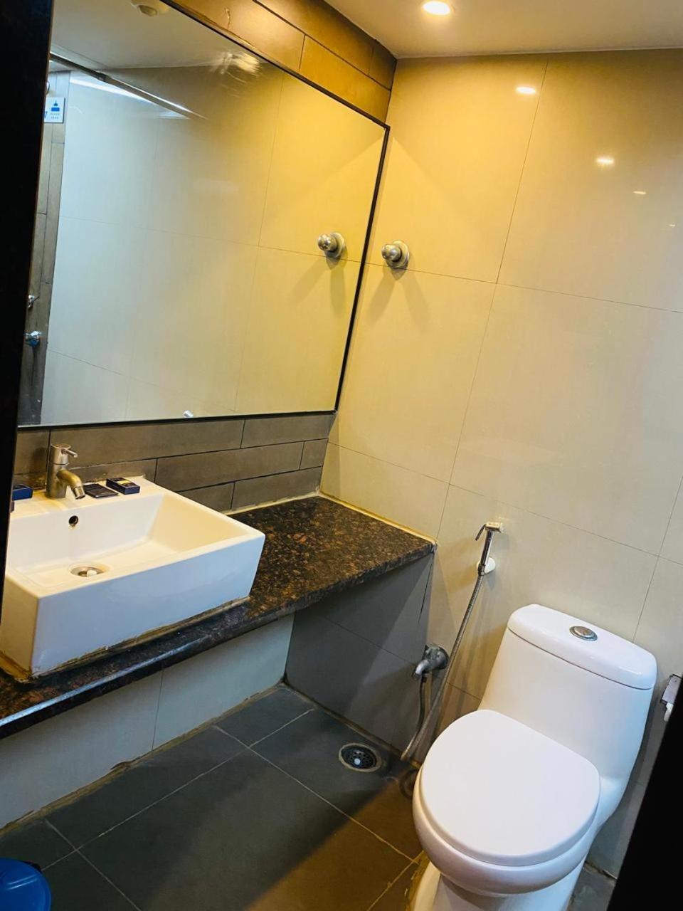 Hotel Sitara Grand L.B. Nagar Haïdarabad Extérieur photo